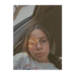 Meet your Posher, Arianna